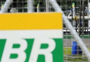 Petrobras tem maior prêmio na venda de combustíveis em meses